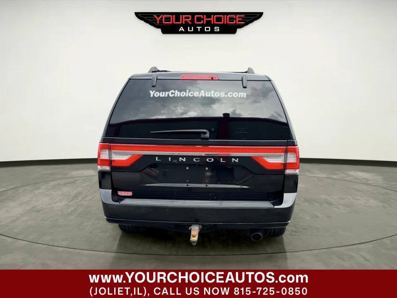 Used 2015 Lincoln Navigator 4WD image 4