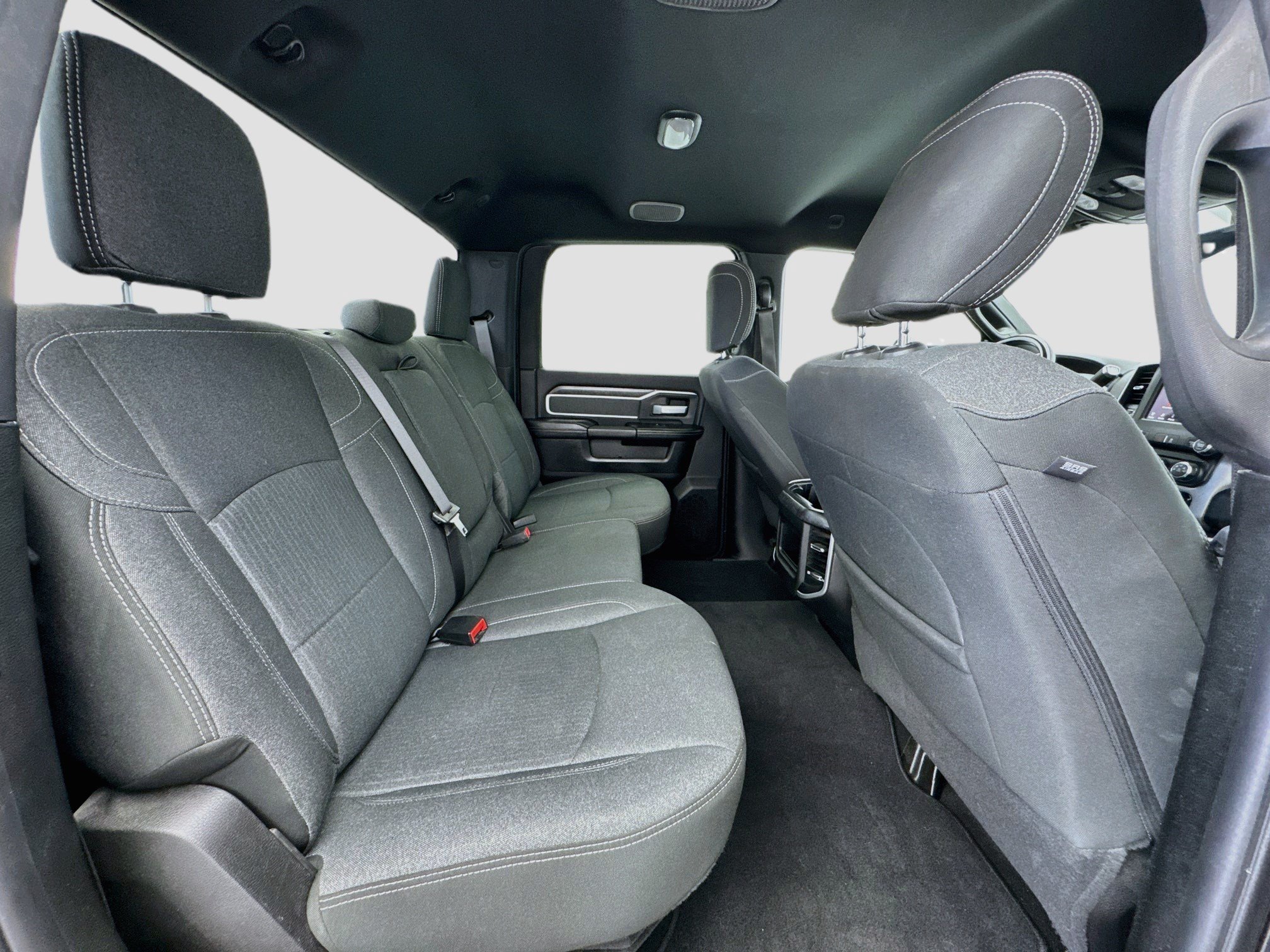 Used 2020 RAM 2500 Big Horn w/ Night Edition AWD/4WD image 18