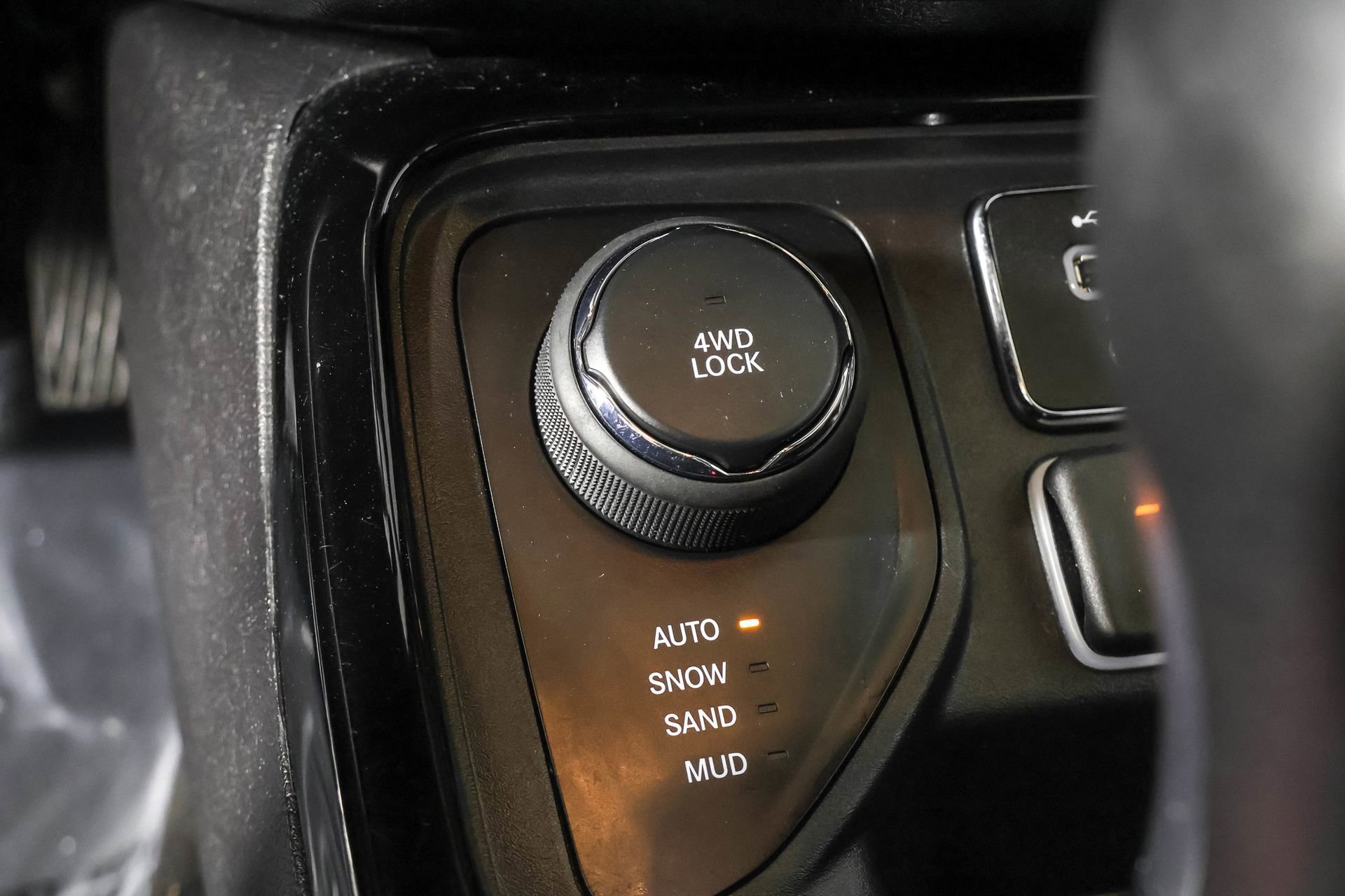 Used 2021 Jeep Compass Limited w/ Trailer Tow Group image 35