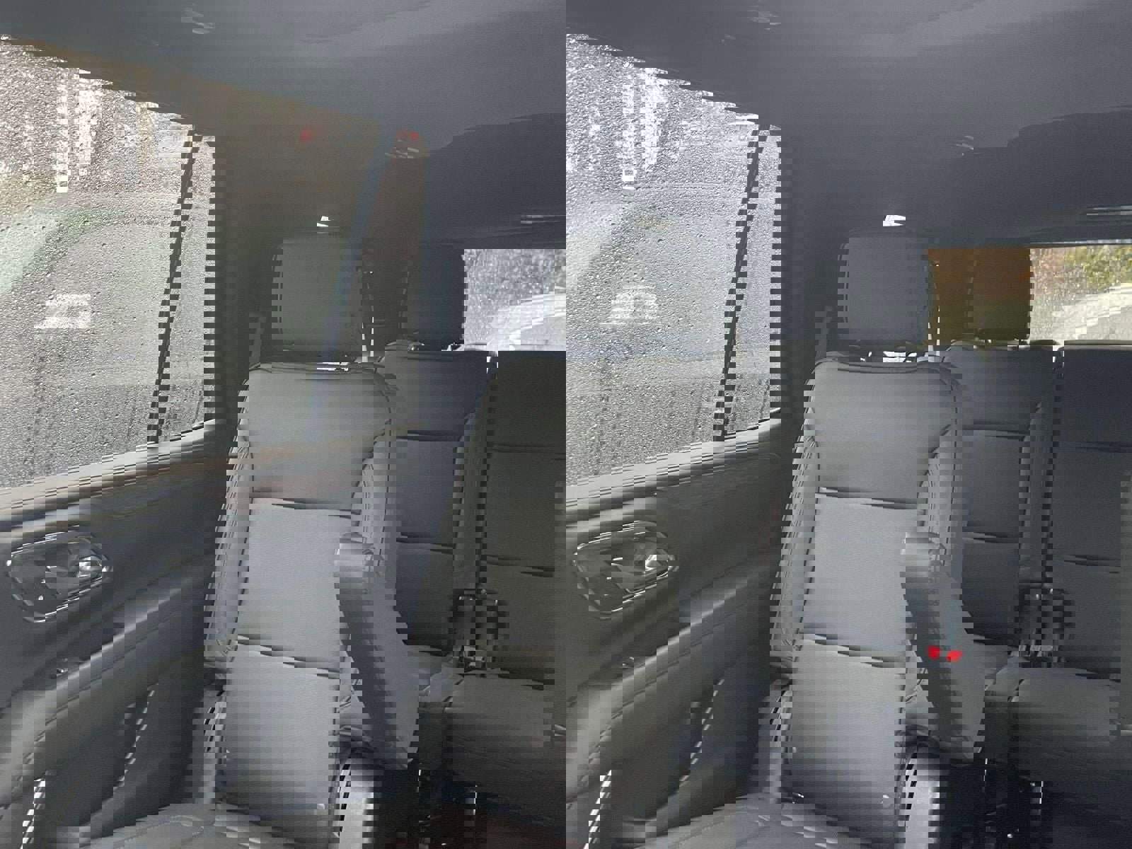 Used 2023 Chevrolet Tahoe High Country AWD/4WD image 35