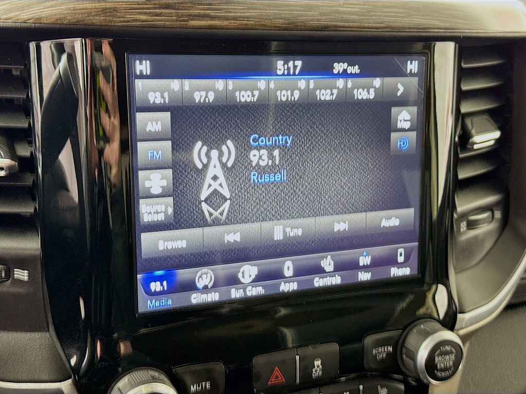 Used 2020 RAM 2500 Laramie image 8