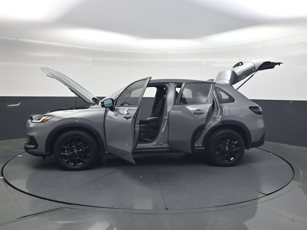 Certified 2025 Honda HR-V Sport image 44