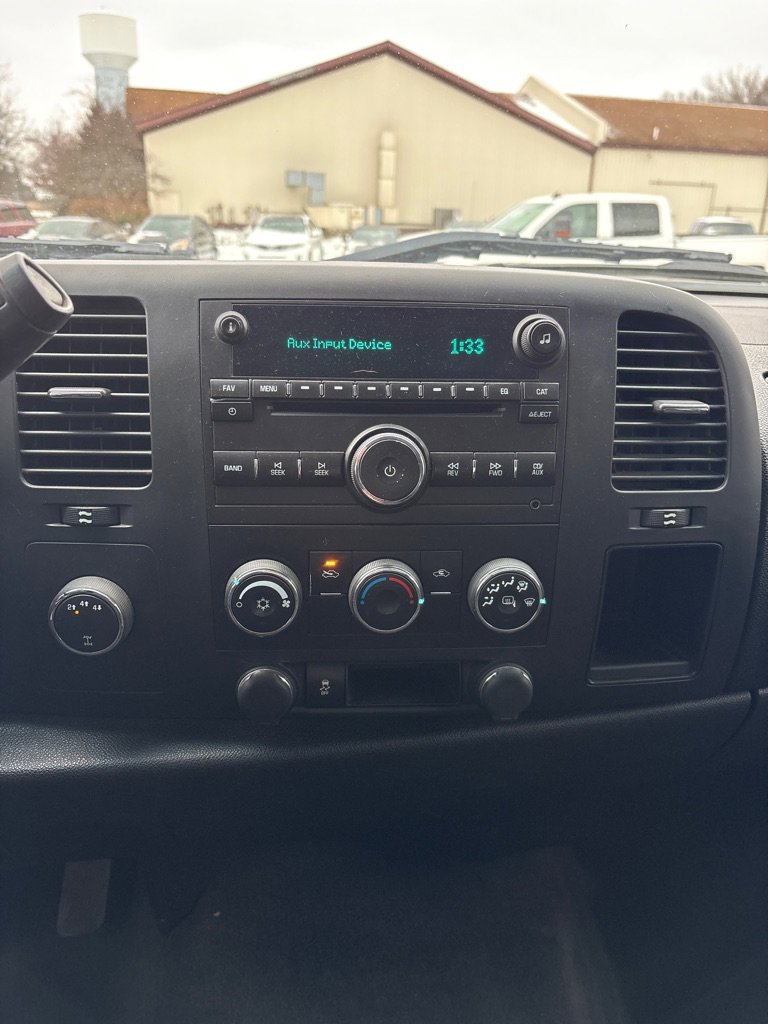 Used 2014 Chevrolet Silverado 2500 LT w/ Suspension Package, Off-Road image 15