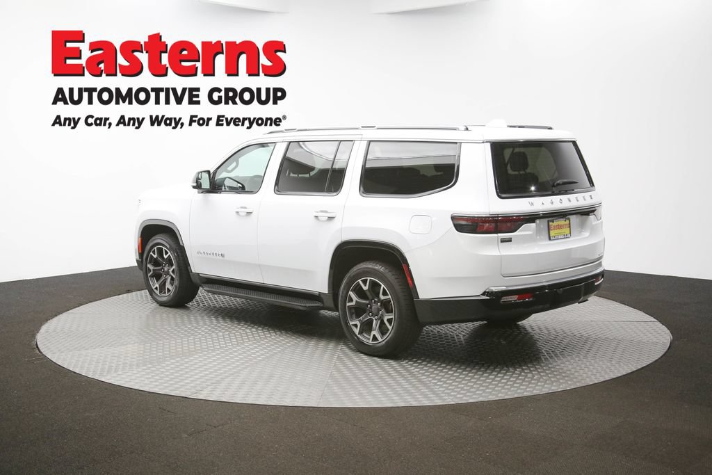 Used 2023 Jeep Wagoneer Series III w/ Preferred Equipment Group RWD image 61