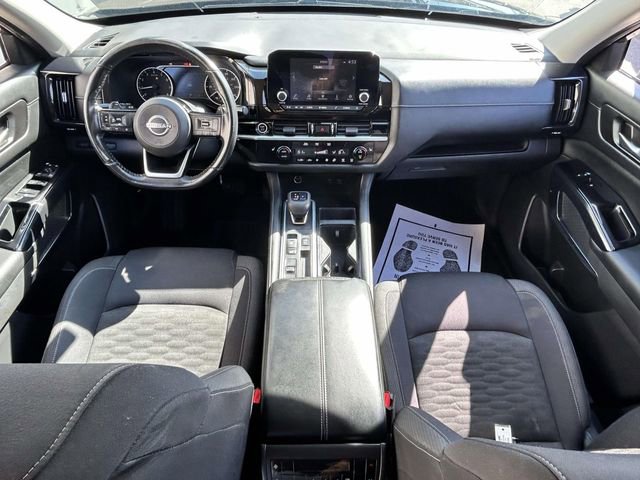 Used 2022 Nissan Pathfinder SV FWD image 10