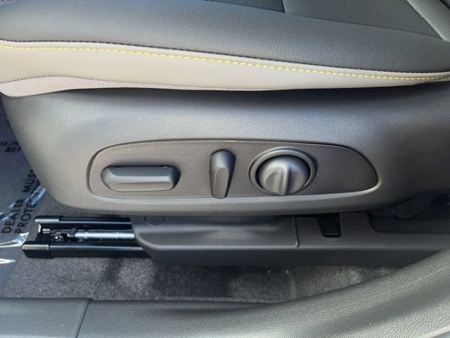 New 2026 Chevrolet Trax ACTIV w/ Driver Confidence Package image 16