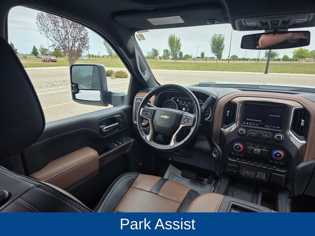 Used 2022 Chevrolet Silverado 3500 High Country AWD/4WD image 17