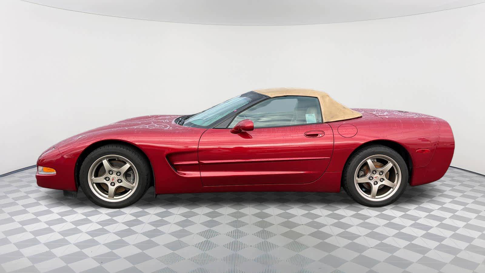 Used 1999 Chevrolet Corvette Convertible w/ Memory Pkg image 8