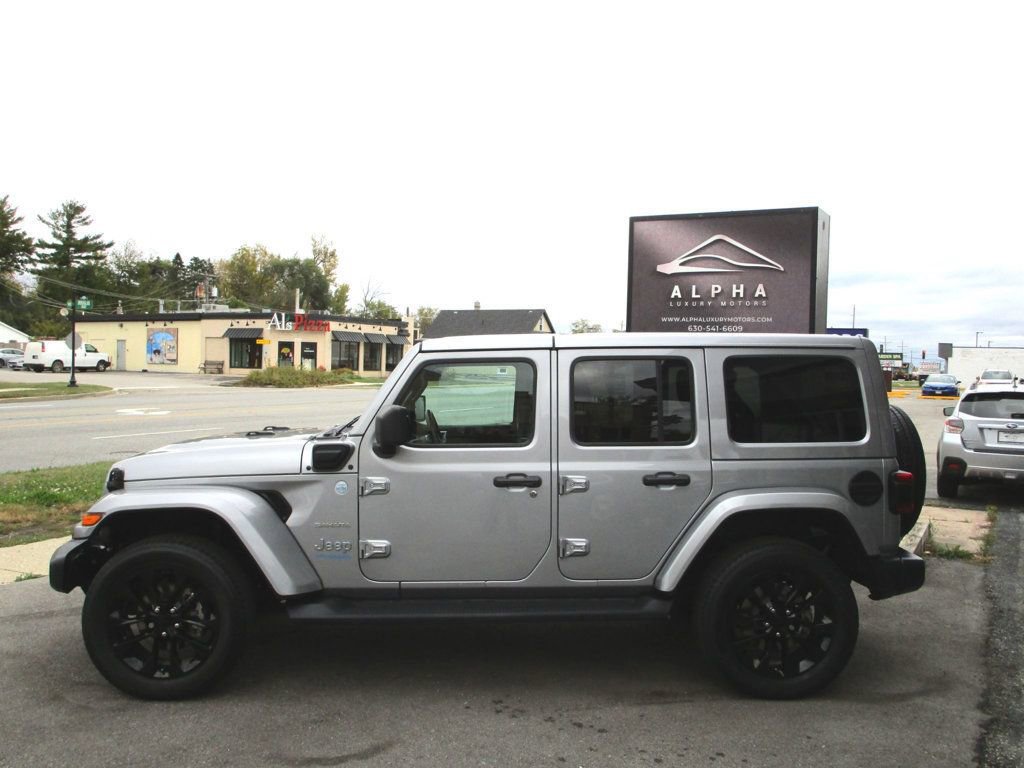Used 2021 Jeep Wrangler Unlimited Sahara w/ Cold Weather Group image 12