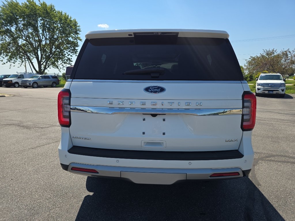 Used 2024 Ford Expedition Max Limited AWD/4WD image 7
