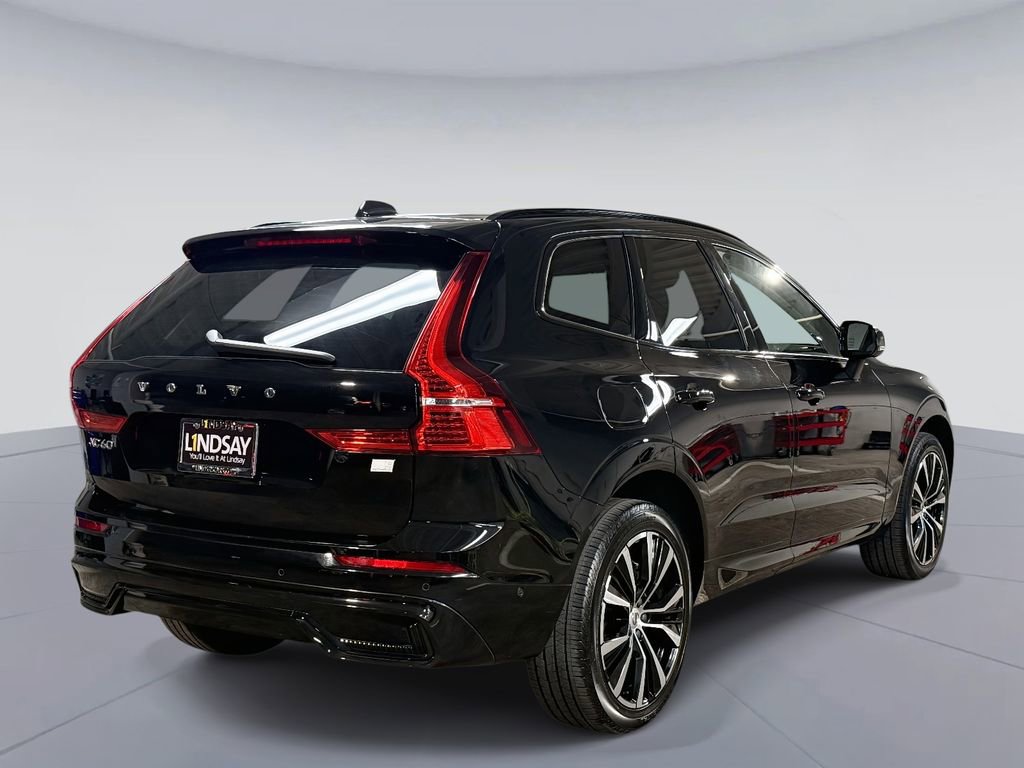 Used 2023 Volvo XC60 T8 Plus w/ Climate Package image 10