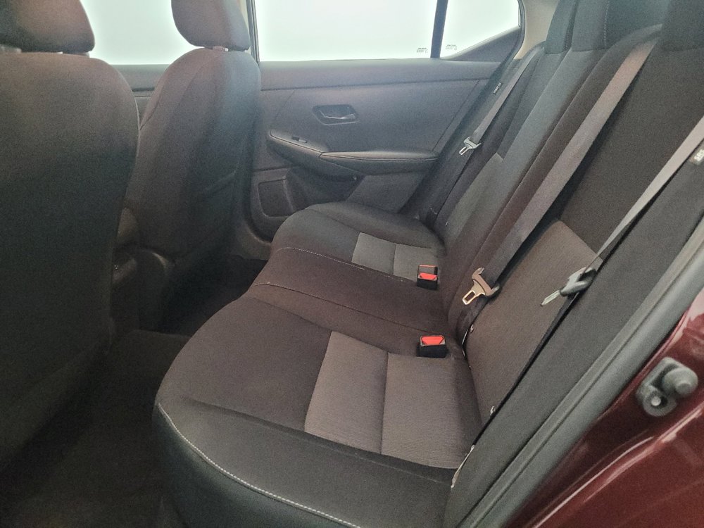 Used 2025 Nissan Sentra SV image 18