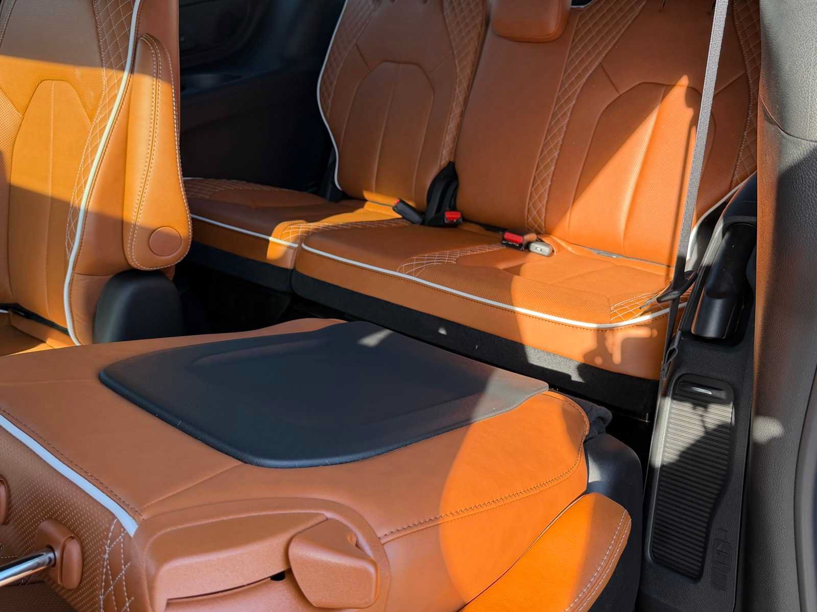 New 2026 Chrysler Pacifica Pinnacle AWD/4WD image 27