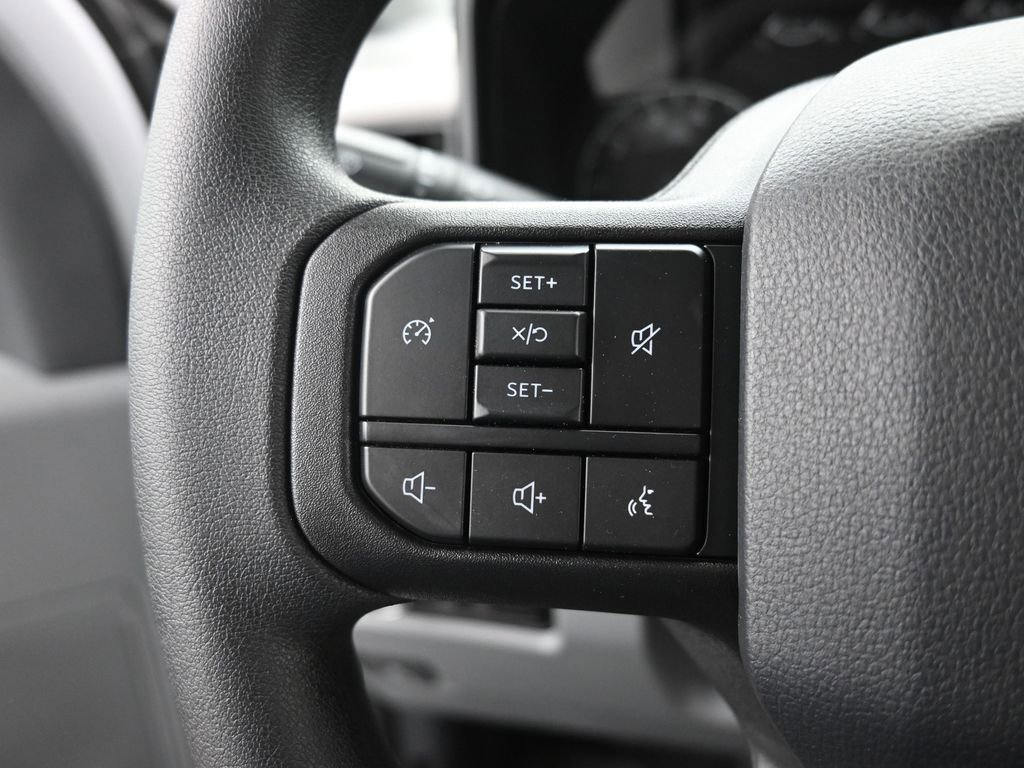 New 2026 Ford F250 XL w/ XL Chrome Package RWD image 11