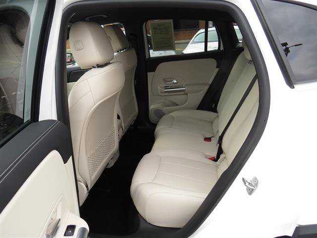 Used 2025 Mercedes-Benz GLA 250 4MATIC image 20