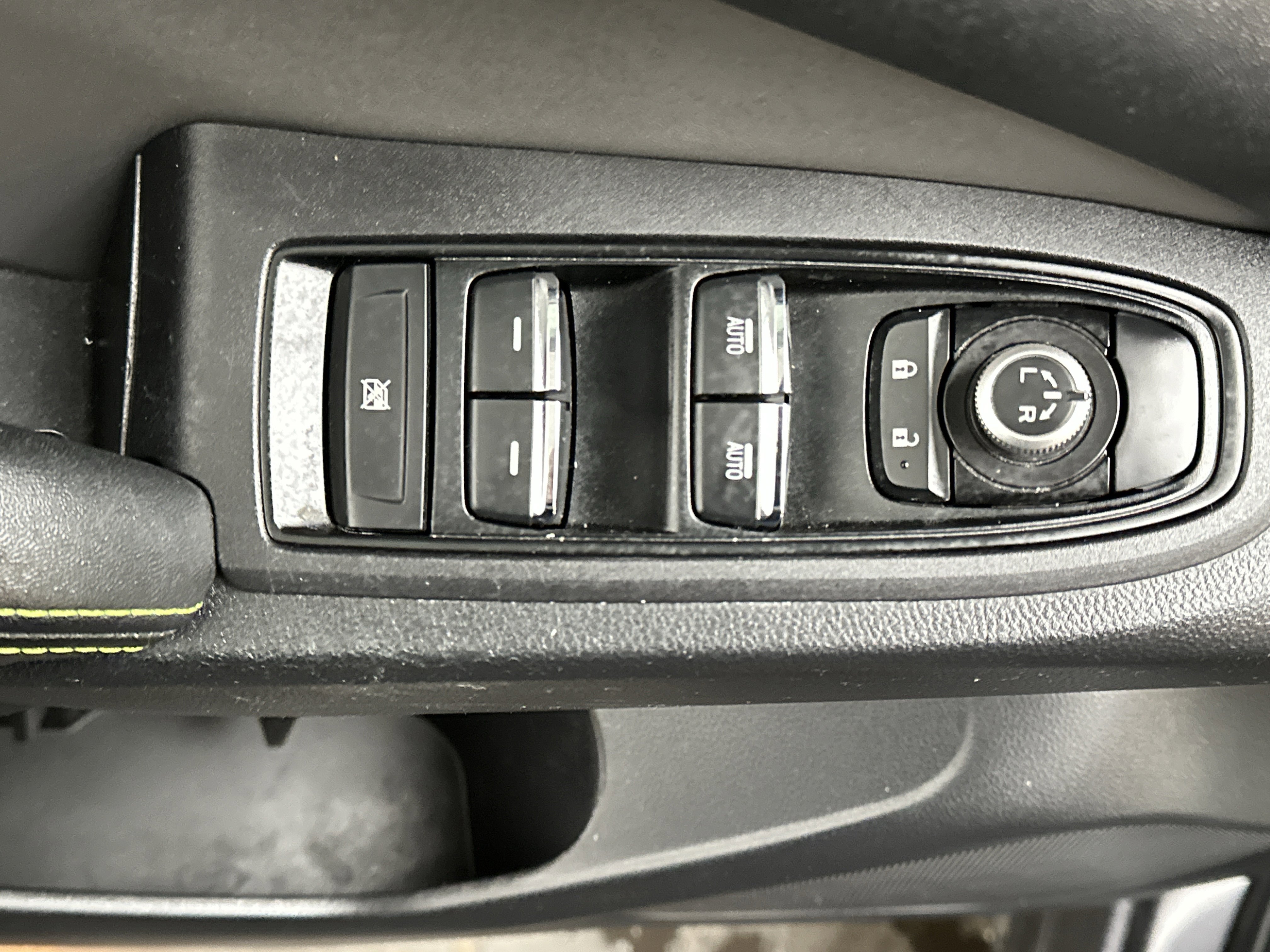 Used 2024 Subaru Ascent Onyx Edition image 19