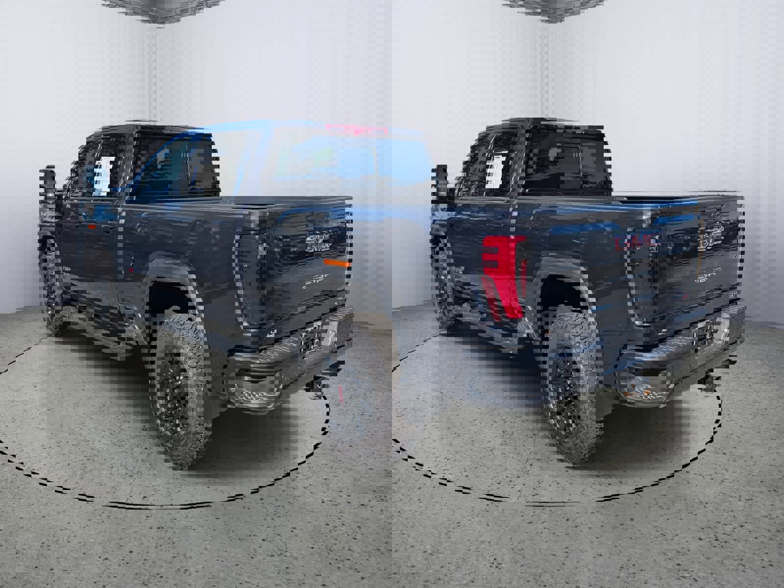 Certified 2024 GMC Sierra 2500 AT4 w/ AT4 Preferred Package image 4