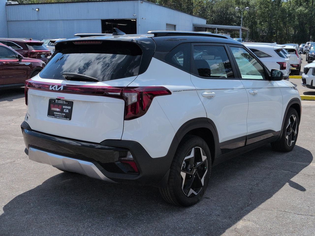 Used 2025 Kia Seltos S FWD image 5