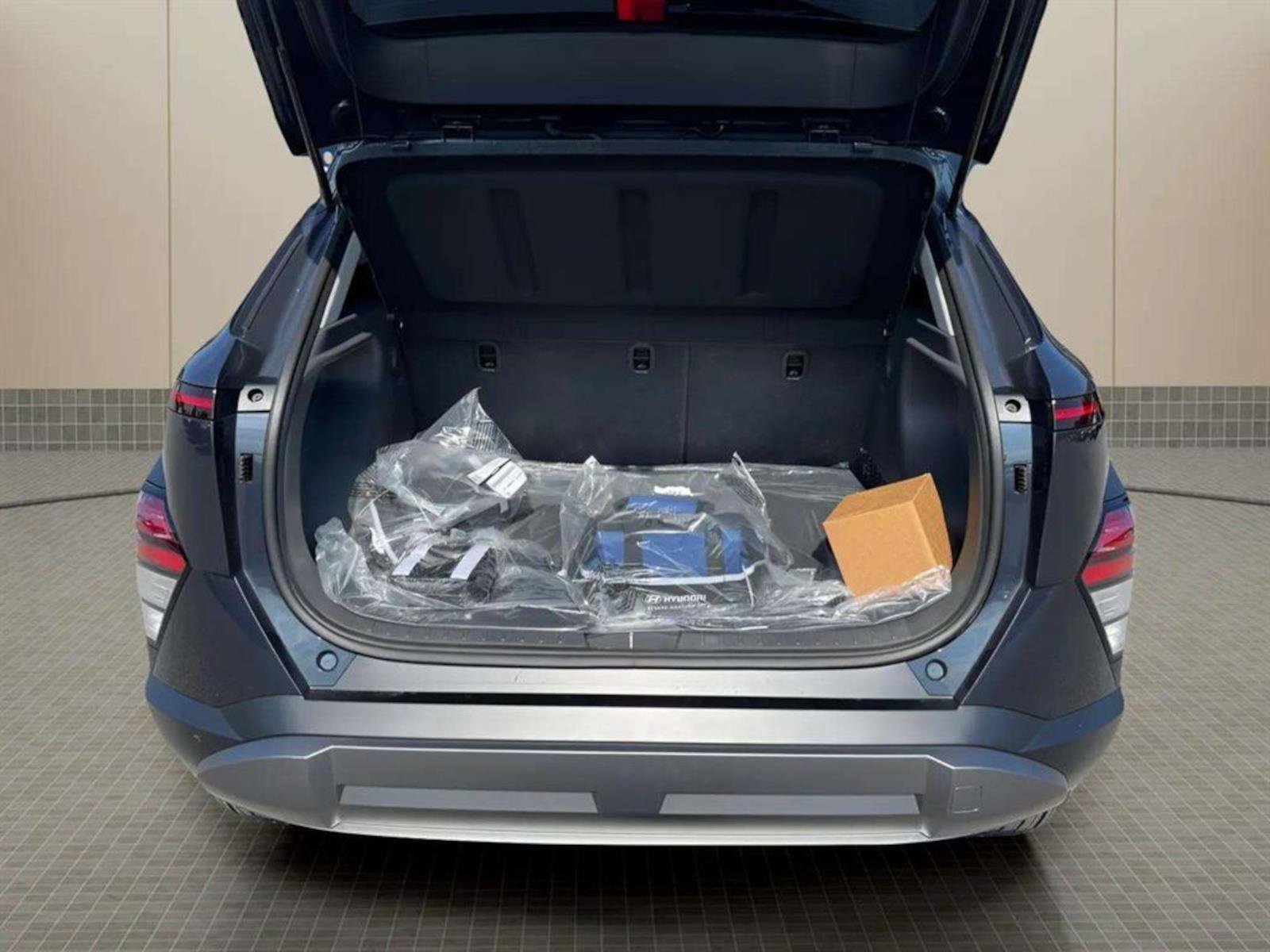 New 2026 Hyundai Kona SEL Premium image 12