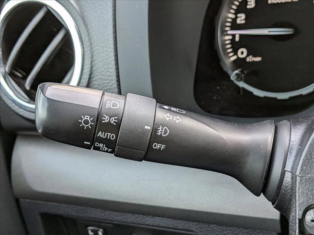 Used 2018 Toyota Tundra SR5 w/ TRD Off Road Package image 14