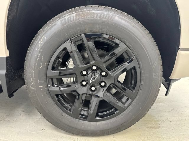 New 2026 Chevrolet Silverado 1500 RST w/ RST All Star Premium Package AWD/4WD image 35
