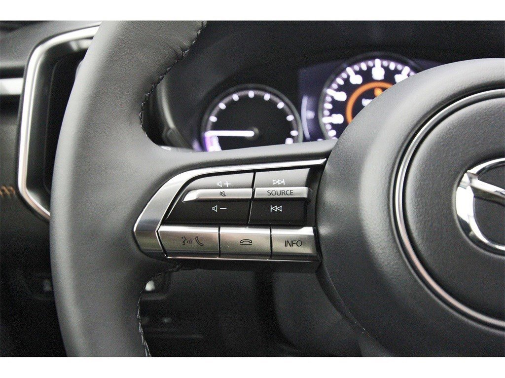 Used 2025 MAZDA CX-50 2.5 Hybrid w/ Premium Plus Pkg image 14