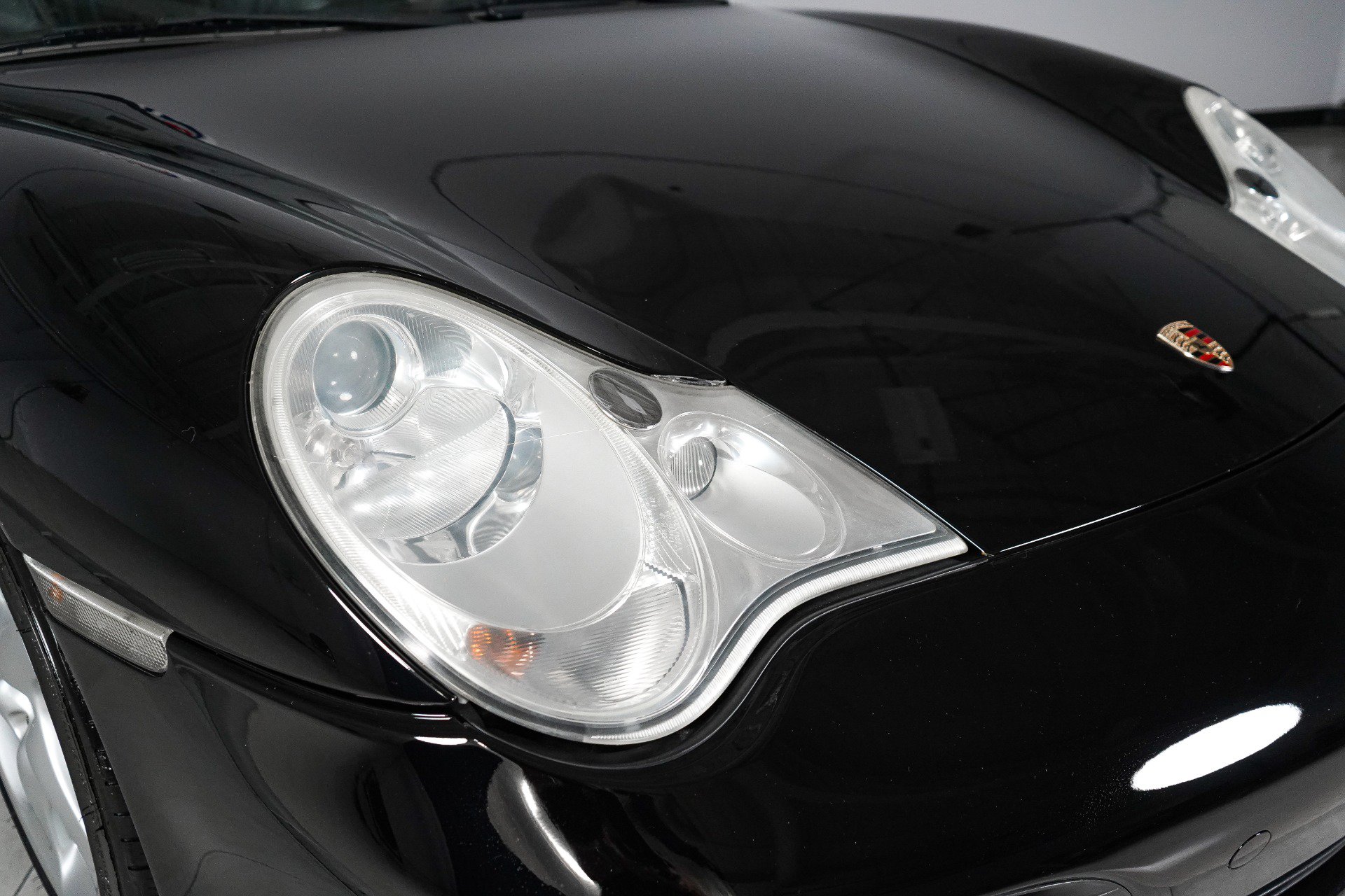 Used 2001 Porsche 911 Turbo AWD/4WD image 31