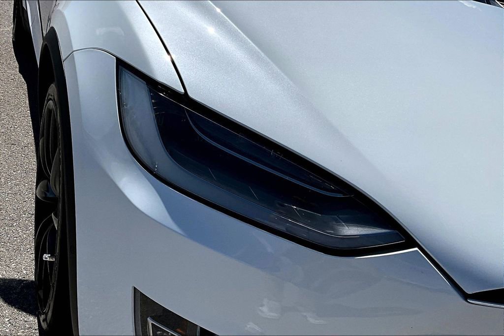 Used 2020 Tesla Model X Long Range image 29