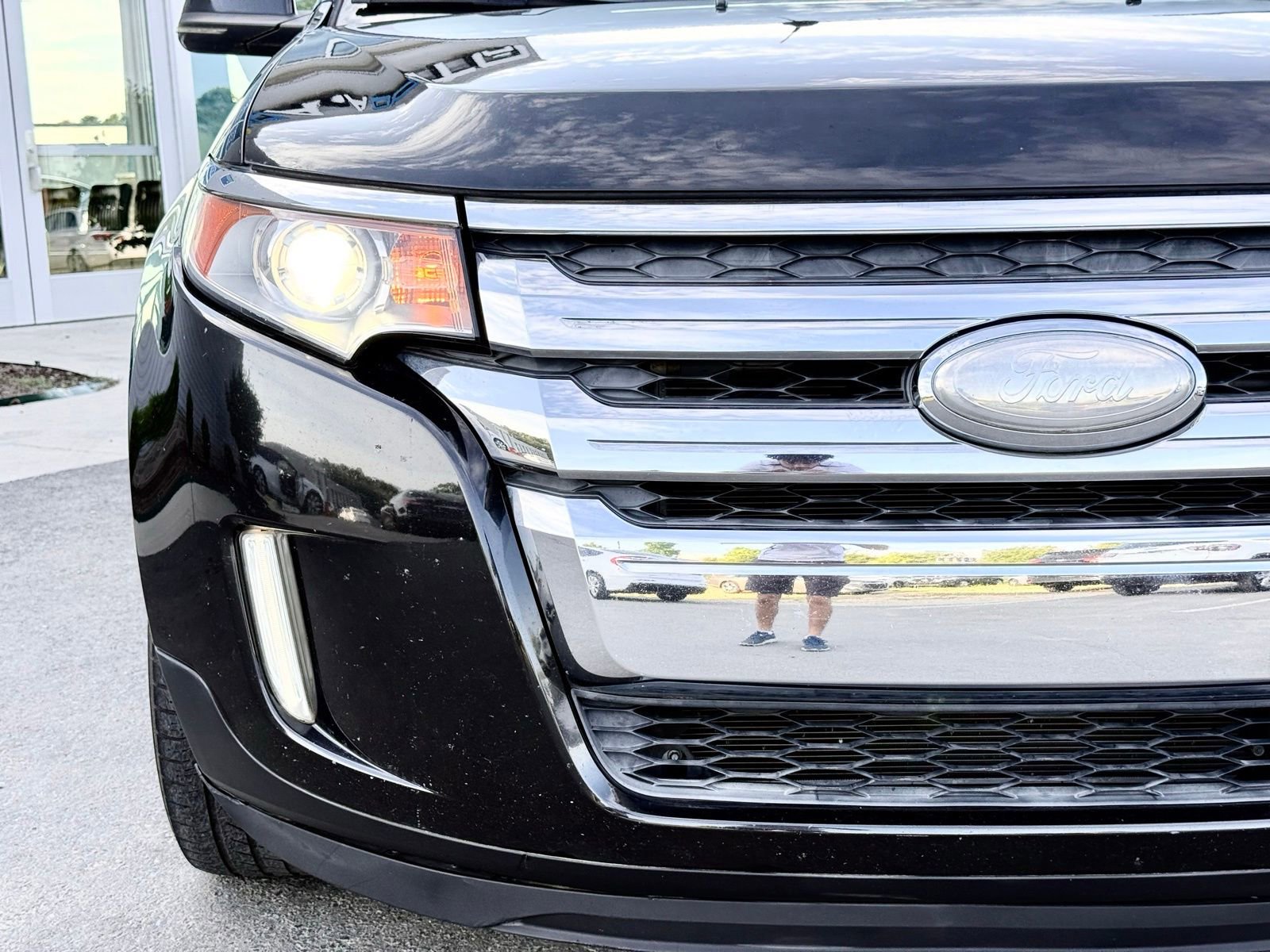 Used 2013 Ford Edge Limited AWD/4WD image 6