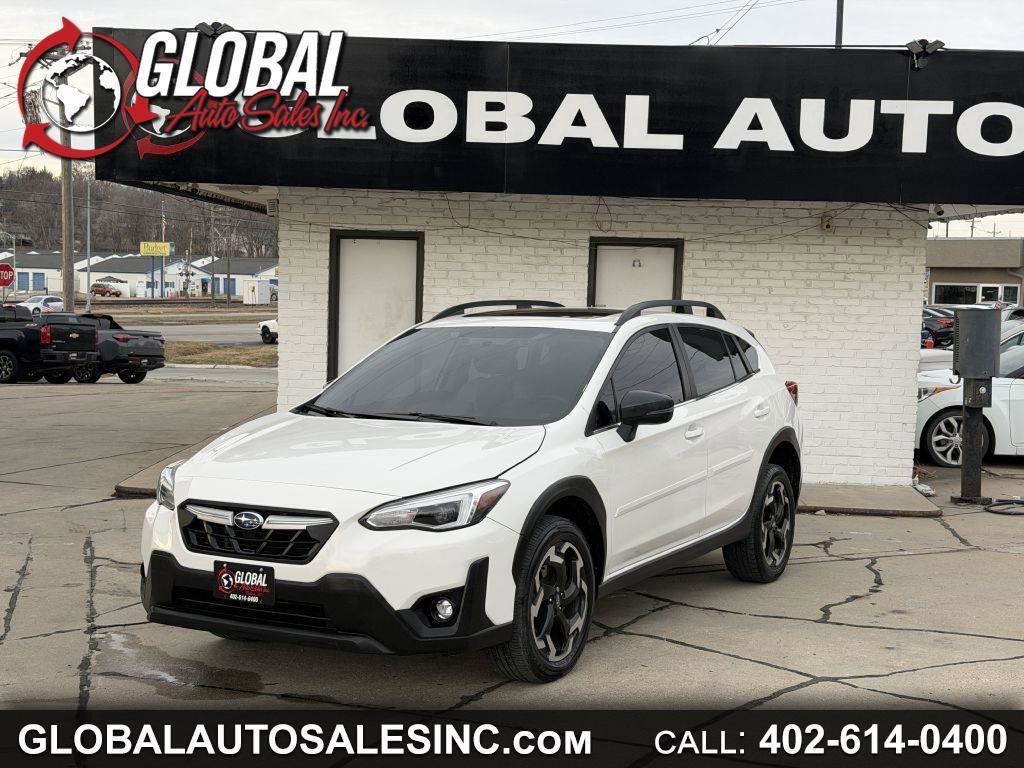 Used 2021 Subaru Crosstrek 2.5i Limited w/ Moonroof Package 2 AWD/4WD image 1