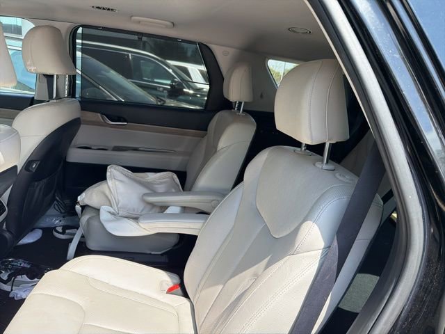 Used 2021 Hyundai Palisade SEL w/ Premium Package image 12