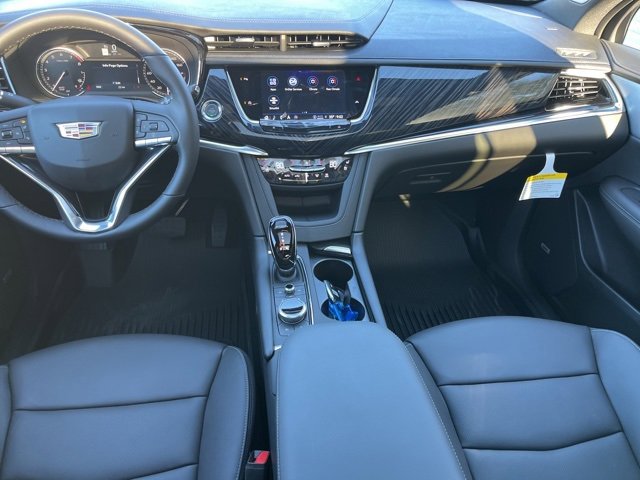 New 2025 Cadillac XT6 Premium Luxury image 34