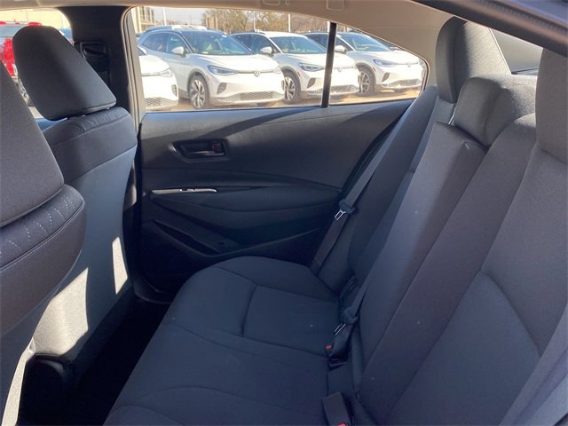 Used 2025 Toyota Corolla LE image 16