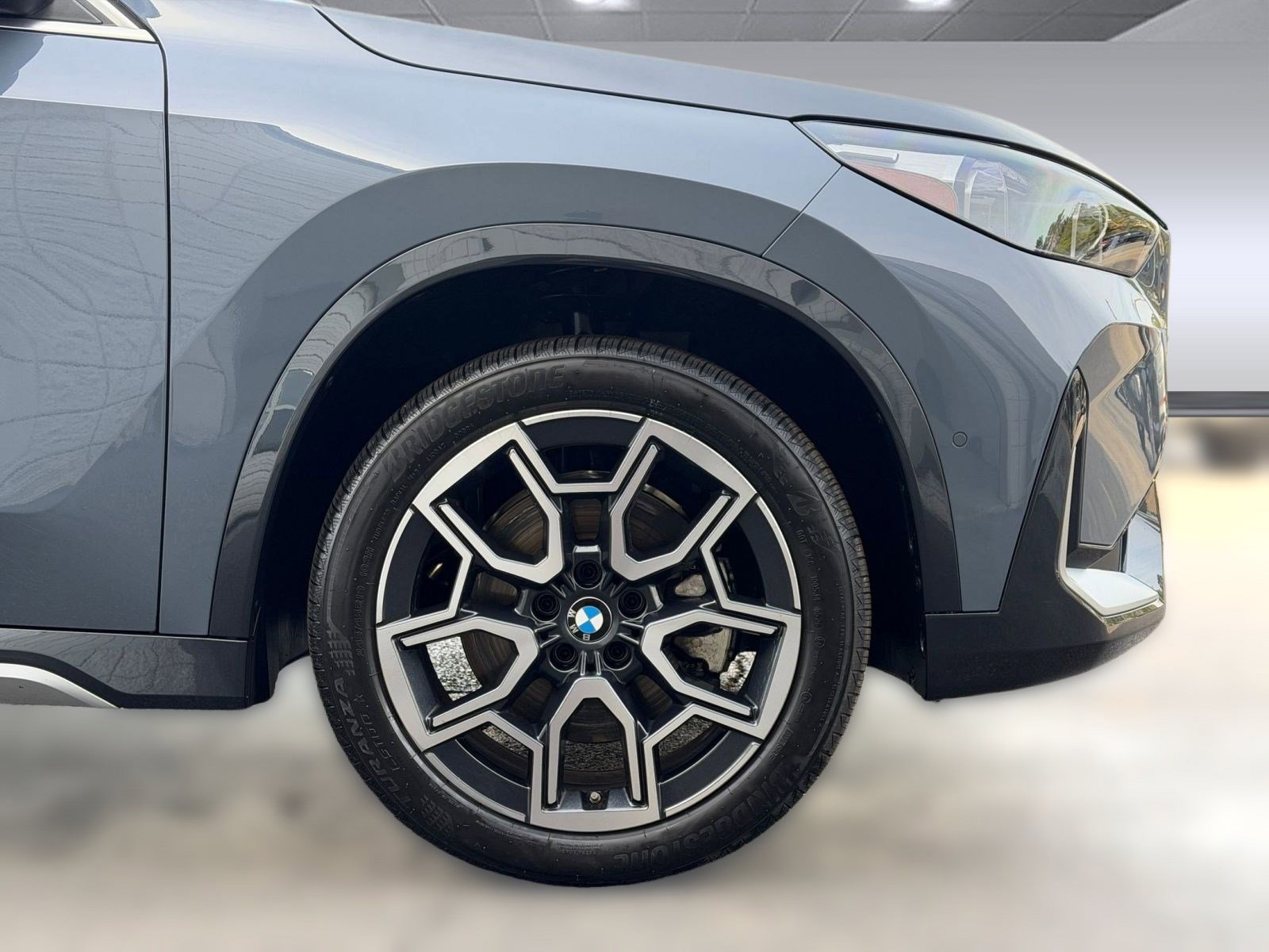 Certified 2025 BMW X1 xDrive28i image 12