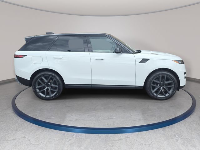 New 2026 Land Rover Range Rover Sport SE AWD/4WD image 4