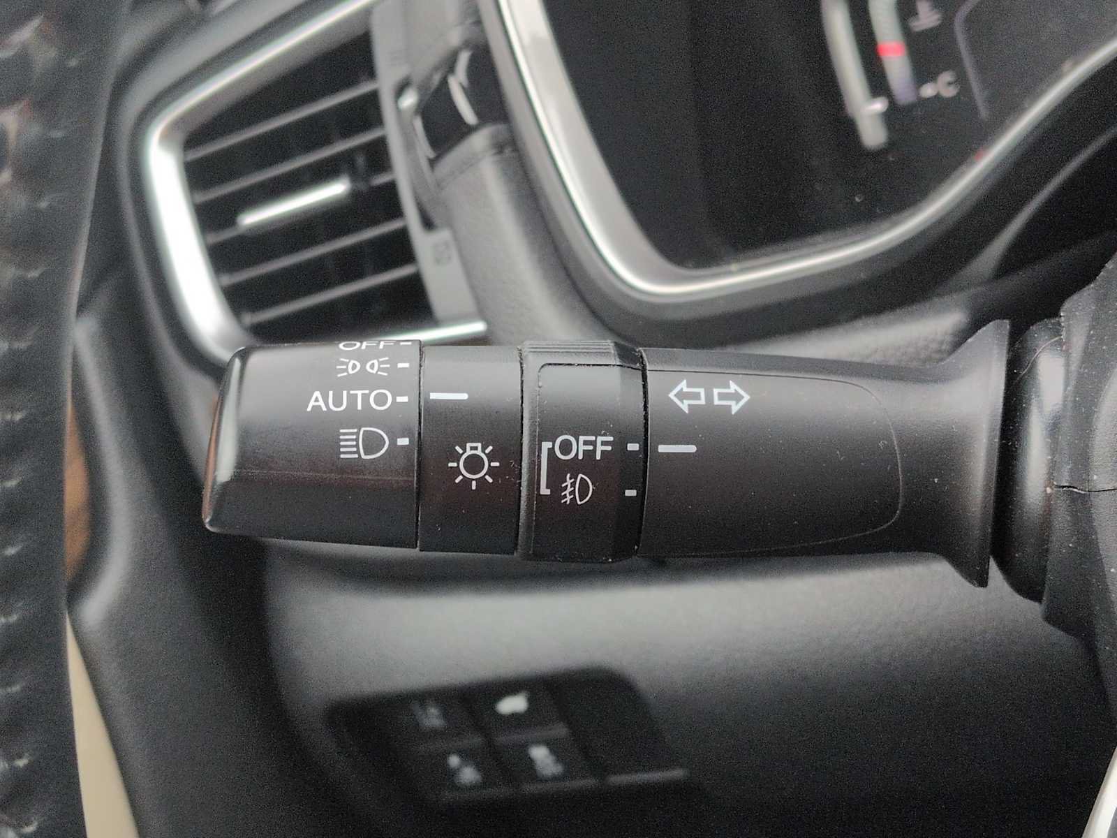 Used 2021 Honda CR-V Touring image 29