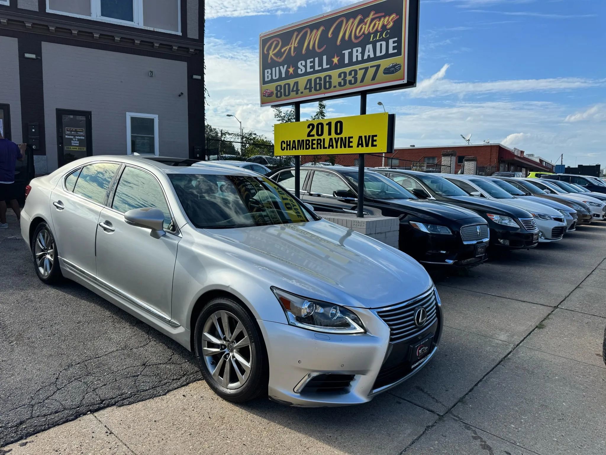 Used 2014 Lexus LS 460 AWD image 1