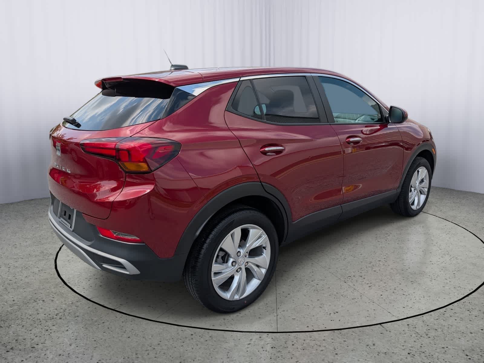 Certified 2024 Buick Encore GX Preferred AWD/4WD image 3