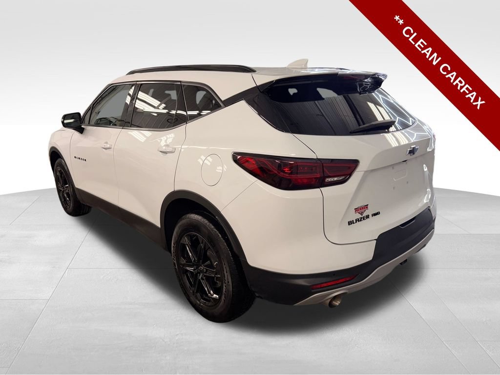 Used 2024 Chevrolet Blazer LT w/ Midnight/Sport Edition AWD/4WD image 3