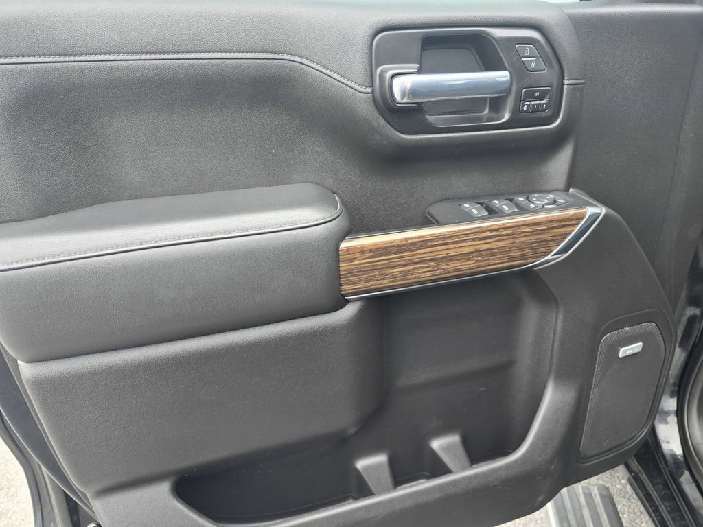 Used 2021 Chevrolet Silverado 1500 High Country w/ Safety Package II AWD/4WD image 21