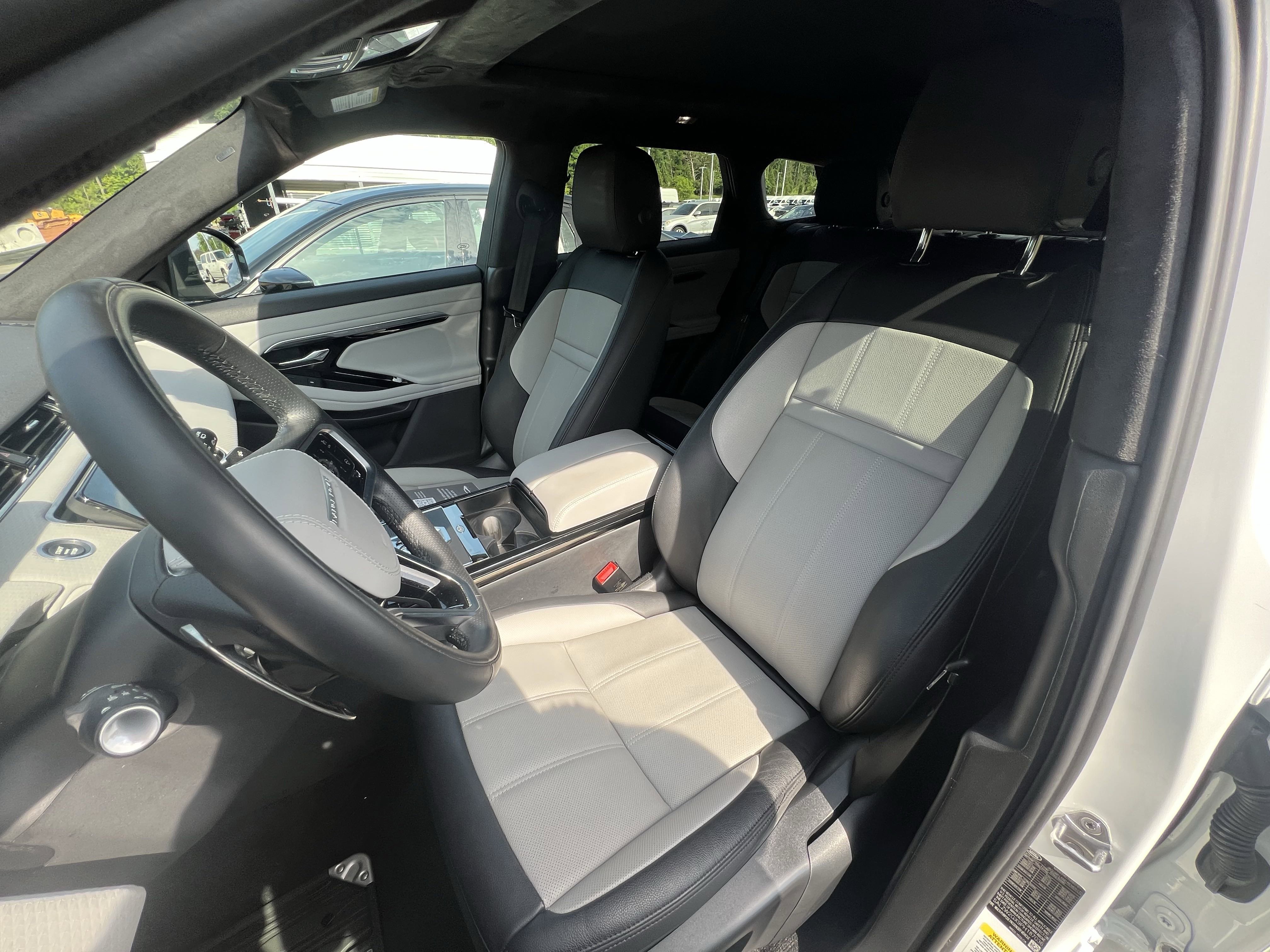 Certified 2023 Land Rover Range Rover Evoque HST image 16