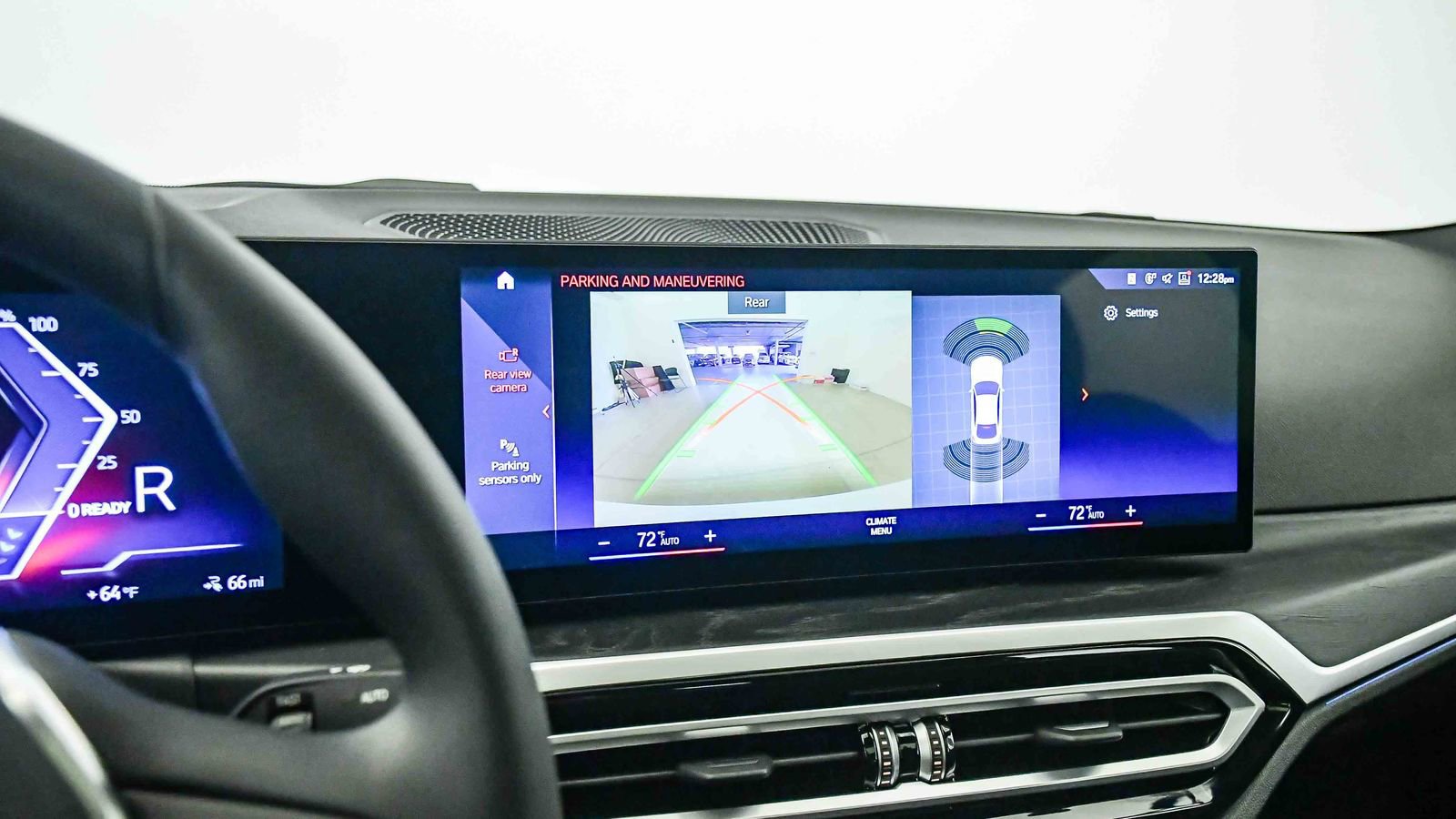 Certified 2023 BMW i4 eDrive40 w/ Premium Package RWD image 21