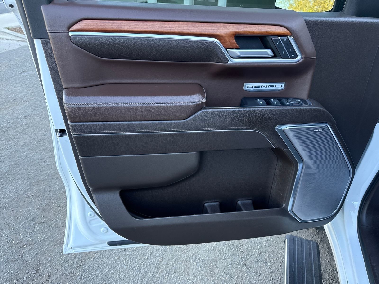 Used 2023 GMC Sierra 1500 Denali w/ Denali Reserve Package image 10