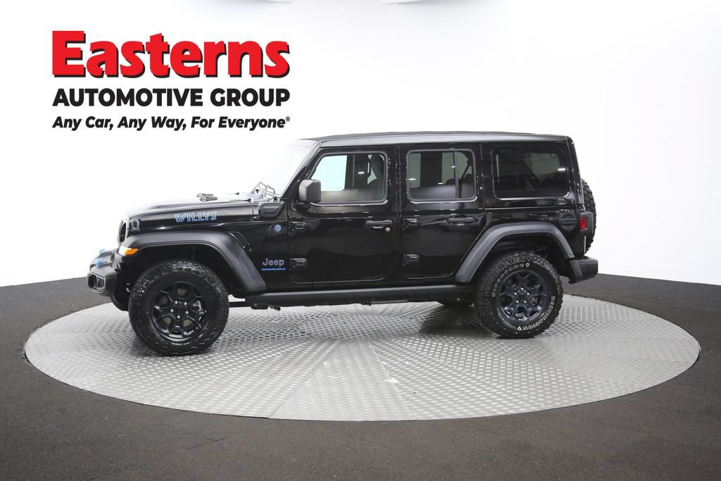 Used 2023 Jeep Wrangler Unlimited w/ Sun & Screen Package AWD/4WD image 61