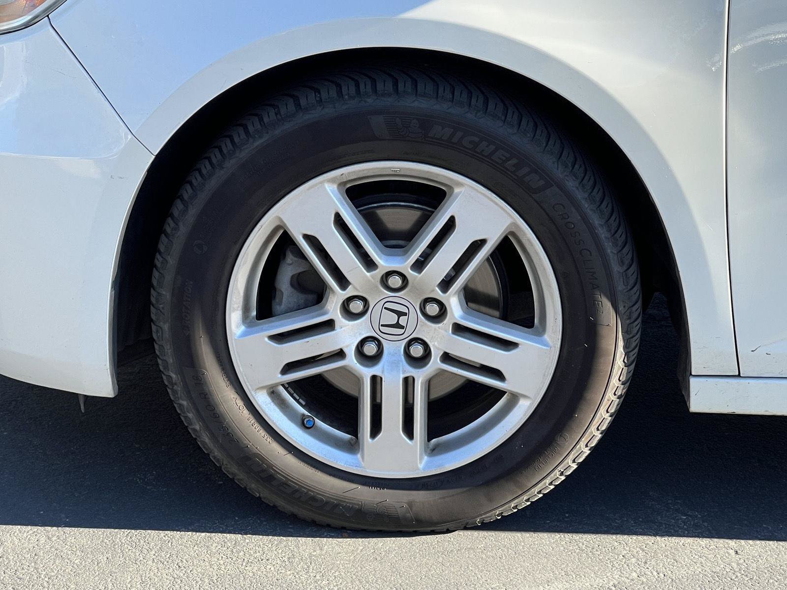 Used 2013 Honda Odyssey Touring image 22