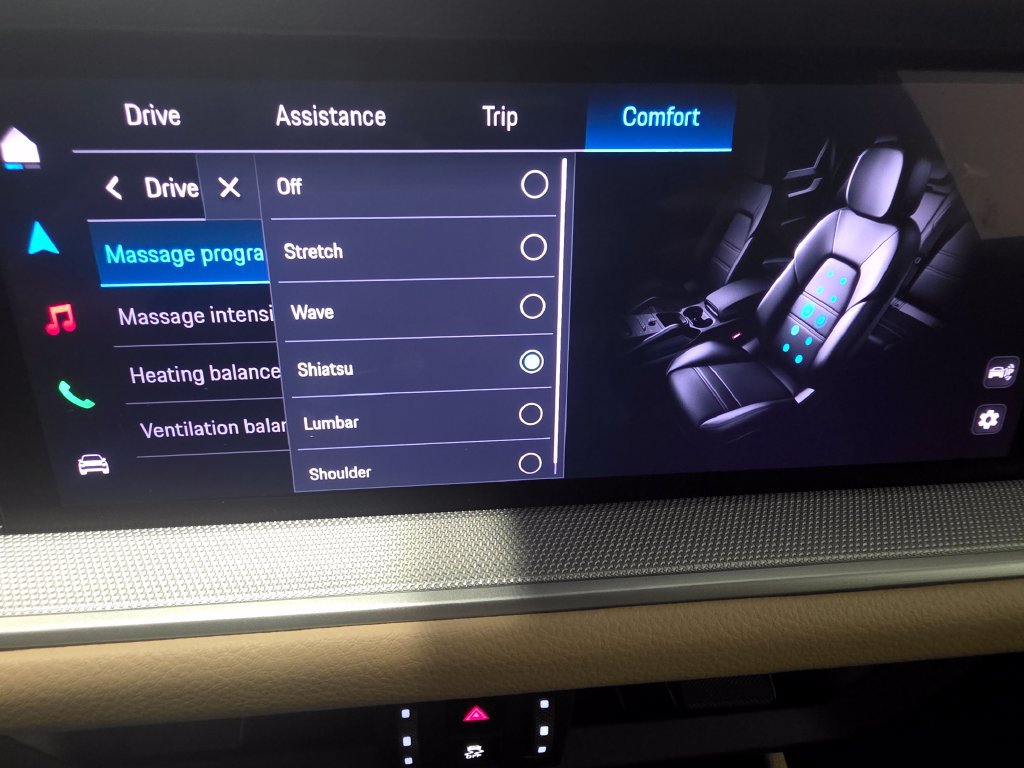 New 2026 Porsche Cayenne AWD/4WD image 37