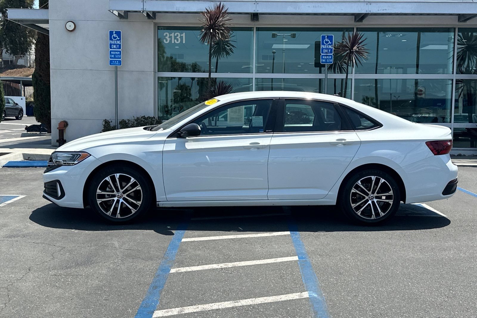 Used 2023 Volkswagen Jetta Sport w/ IQ.Drive Package FWD image 7