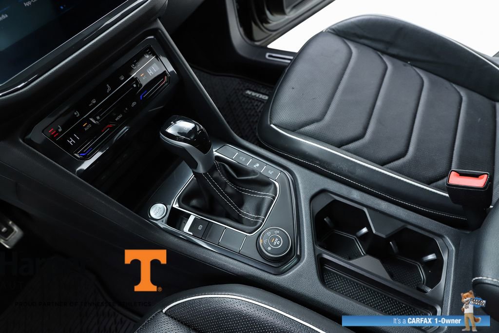 Used 2024 Volkswagen Tiguan SEL R-Line image 24