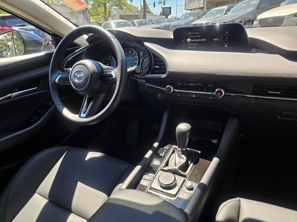 Used 2025 MAZDA MAZDA3 s FWD image 13