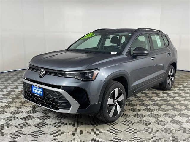 Used 2025 Volkswagen Taos S image 1